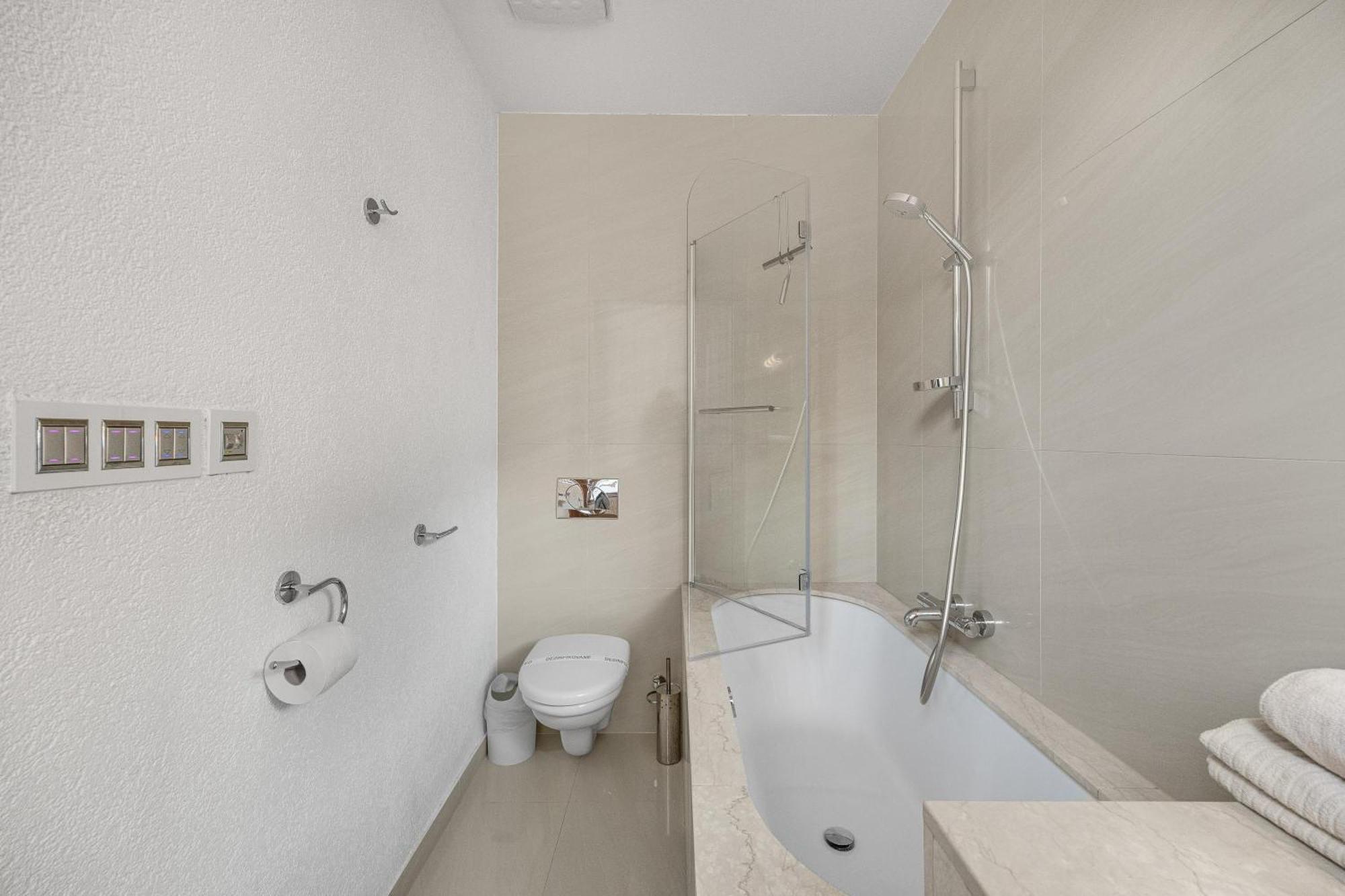 Revon Business Apartment 50 Dunajska Bratislava Ngoại thất bức ảnh