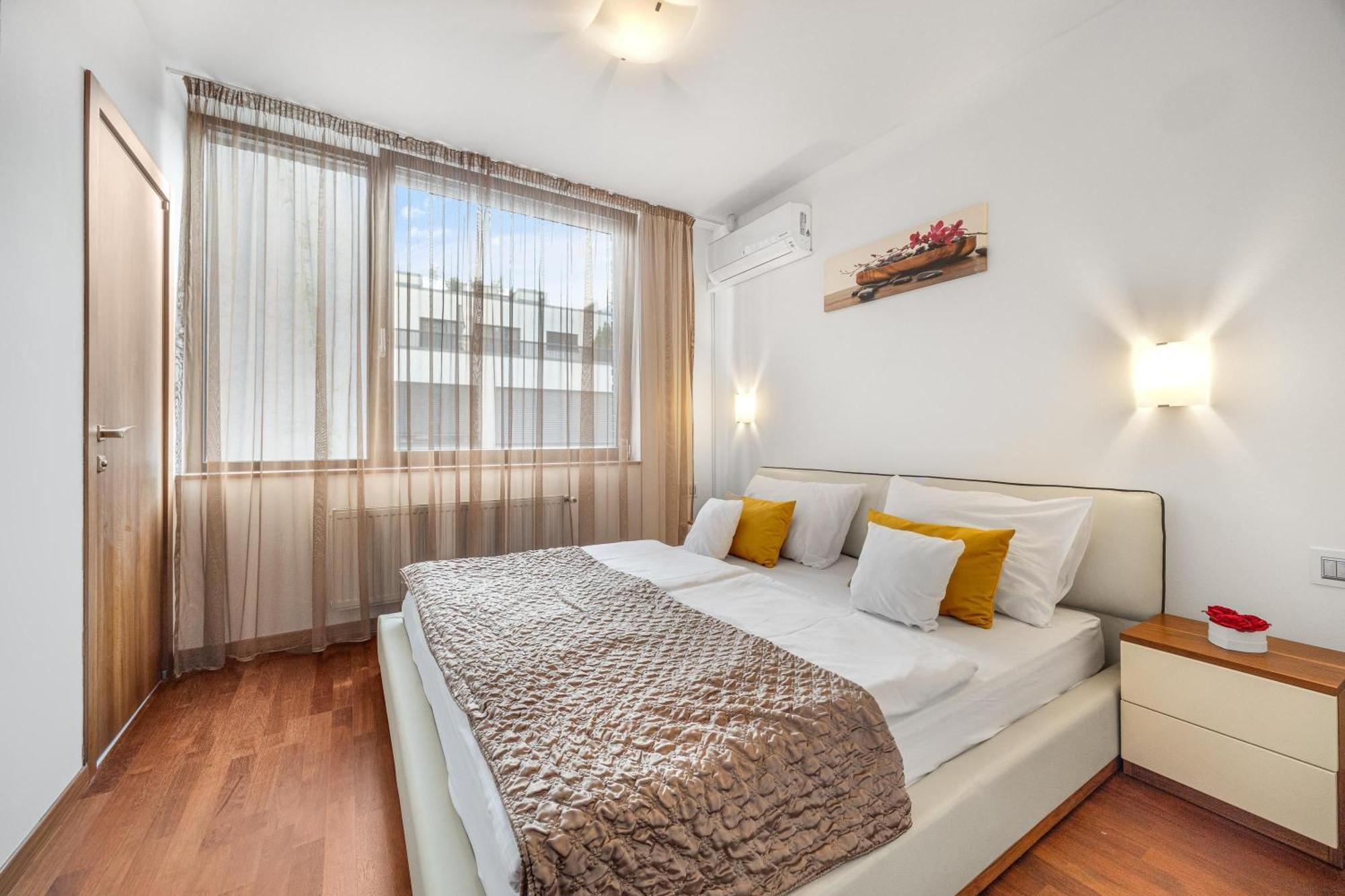 Revon Business Apartment 50 Dunajska Bratislava Ngoại thất bức ảnh